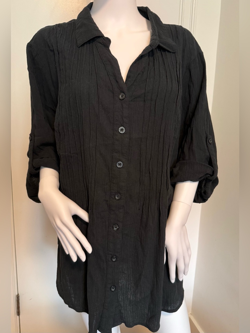 Women Within Black Gauze Button-Front Textured Shirt size 1X